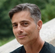 1920596567_1886104756.jpg